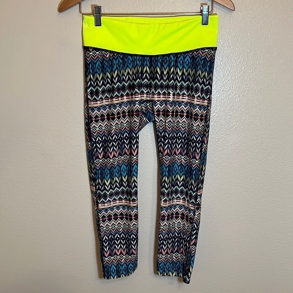 𝅺PRISMSPORT Athletic Cropped Legging Pant